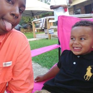 Meet your Posher, Mj