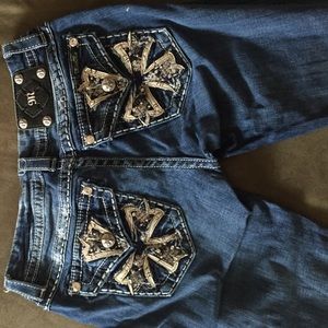 Miss Me Signature Skinny Jeans