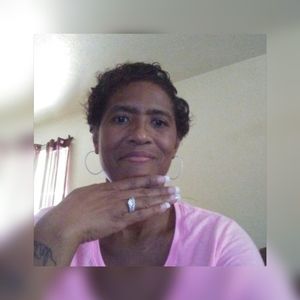 Meet your Posher, Debra