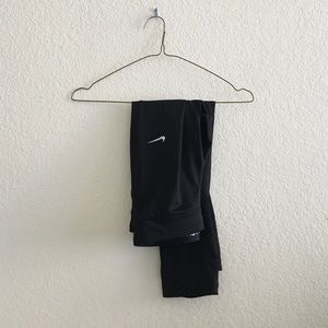NIKE dri fit 3/4 leggings