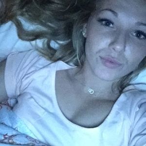 Meet your Posher, Caroline