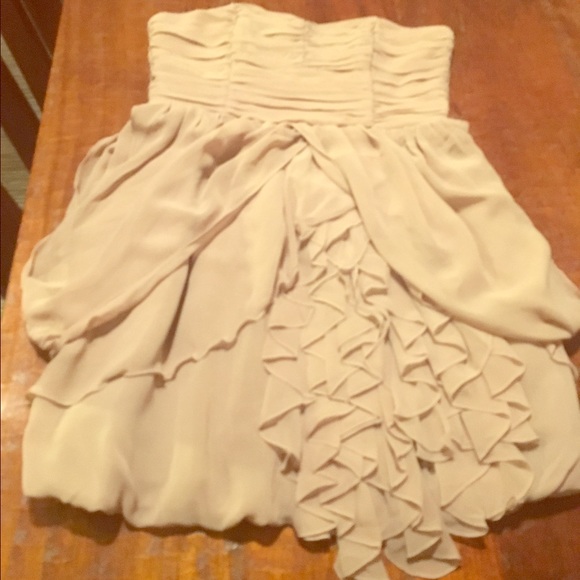 H&M Size 10 tan strapless ruffle dress