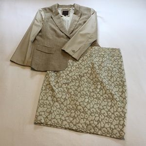 The Limited 2-Piece Suit
