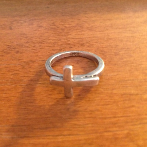Cross Ring