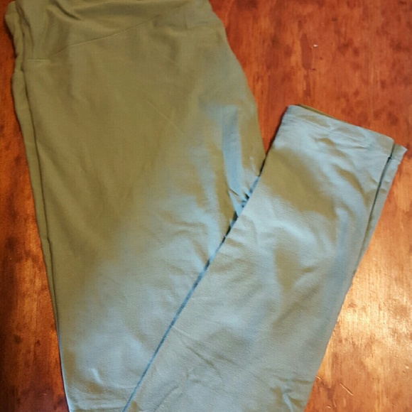 Leggings*FINAL PRICE DROP *