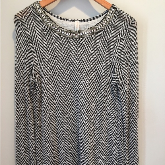 YuniYuni sweater