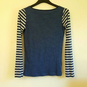 Gap blue long sleeve tee