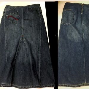Vintage guess denim skirt fit to flare CUTE