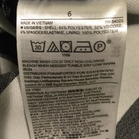 Beautiful dress new - Picture 2 of 3