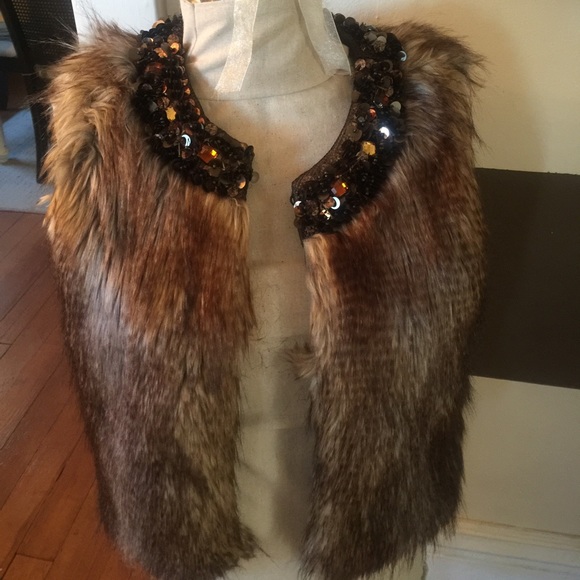 Express faux fur vest