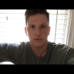 Meet your Posher, Sam