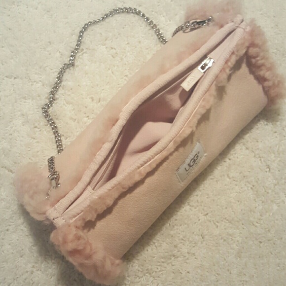 UGG Australia pink sheepskin shoulder bag - Picture 4 of 4