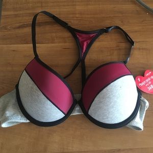 Bra 36B never worn still has tags