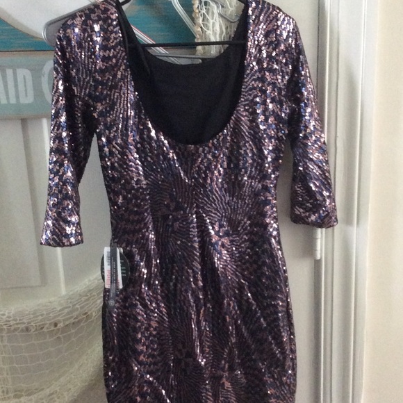 Never worn - Picture 2 of 2