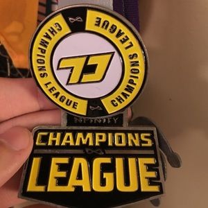 Champions league pin