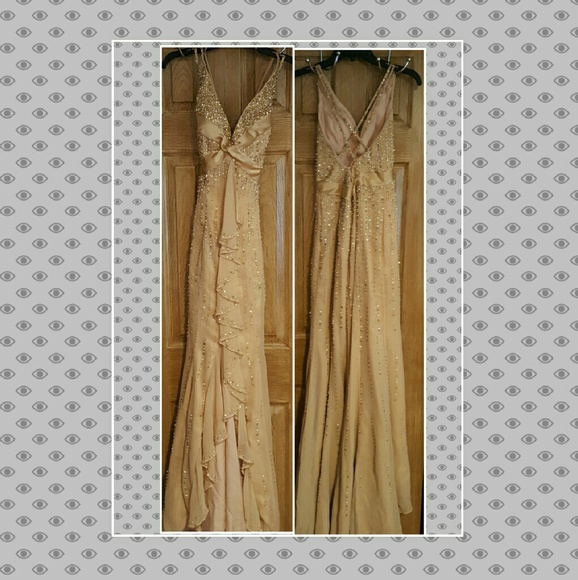 Prom/homecoming dress