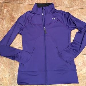 ➡️ Under Armour all season gear zip up