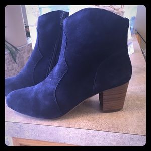 Steve Madden Hipstr Bootie size 10
