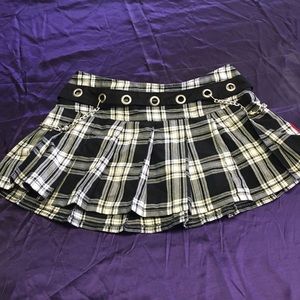 Black white plaid goth punk school girl mini skirt
