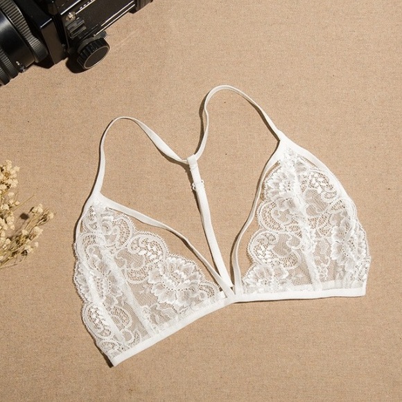 White lace bralette