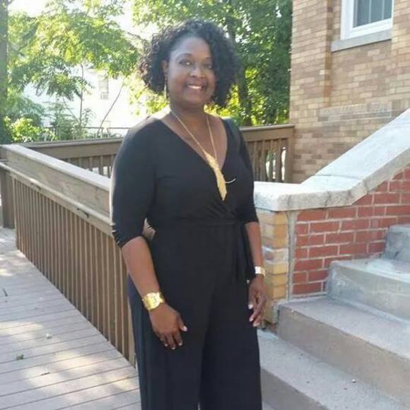 Meet your Posher, Carlotta - Picture 1 of 1