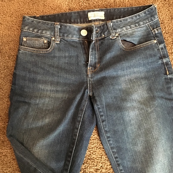 Jeans - Picture 2 of 4