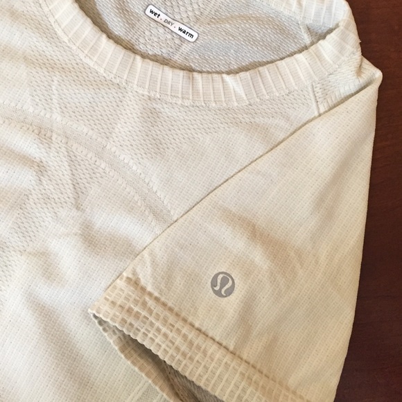 Lululemon work out top