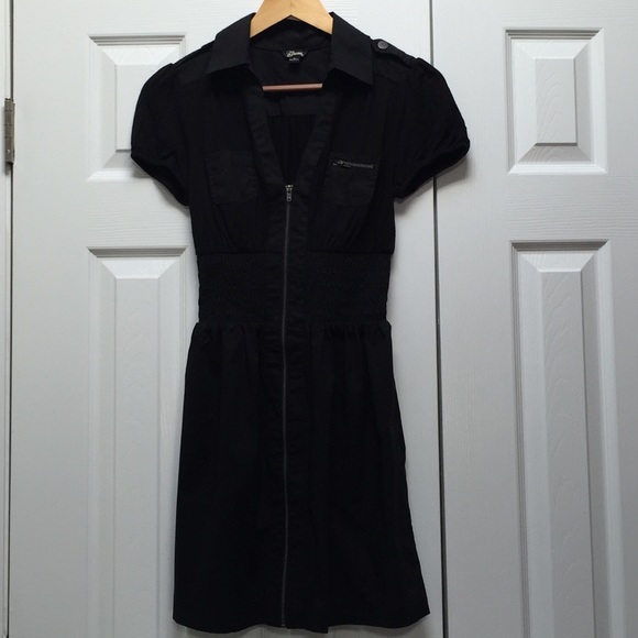 Black Guess dress