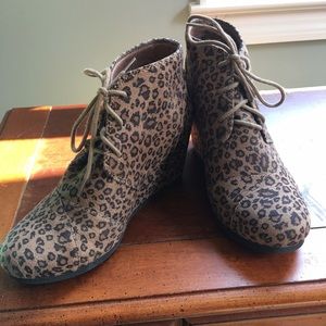City Classified leopard print wedge bootie