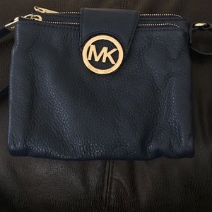 Michael Kors Fulton Crossbody