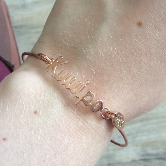 HWN016 🔥SALE - Picture 2 of 3