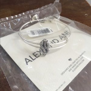 ⚔️STRENGTH⚔️ Discontinued Style Alex and Ani