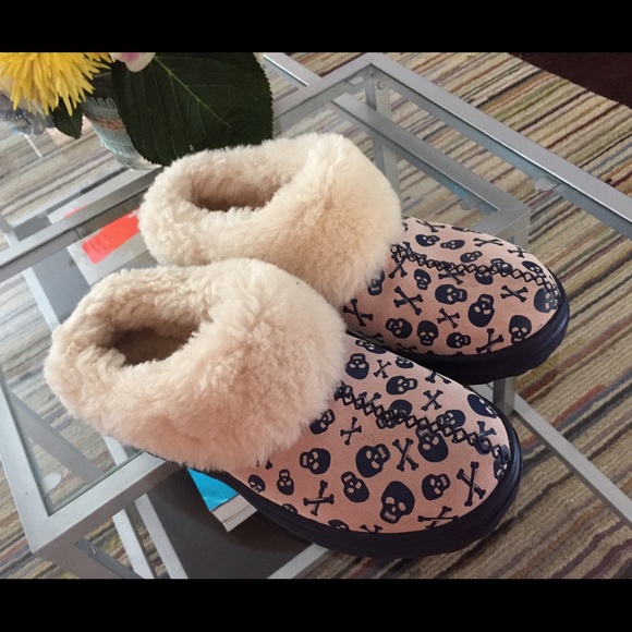 UGG boots/slippers