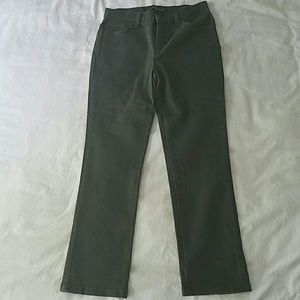 Gloria Vanderbilt Olive Colored Jeans