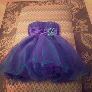 Sherri Hill homecoming dress
