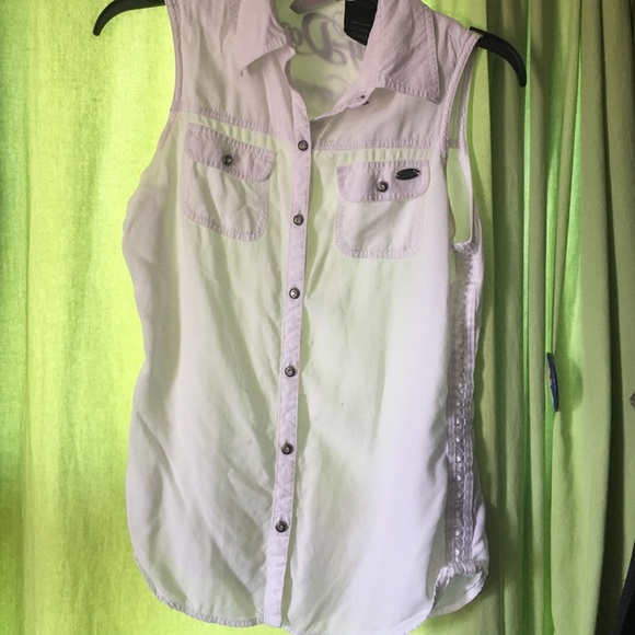 Tanktop - Picture 2 of 2