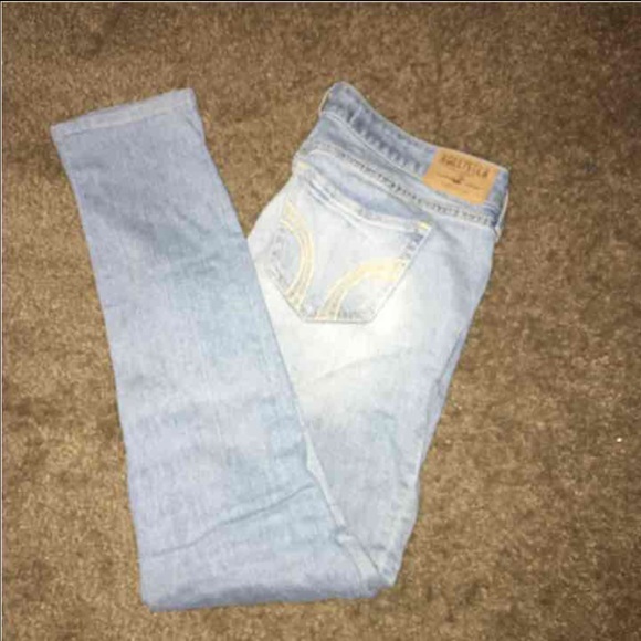 Hollister jeans