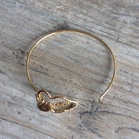 HWN017 🔥SALE - Picture 3 of 3