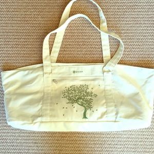 Gaiam yoga tote yoga mat bag