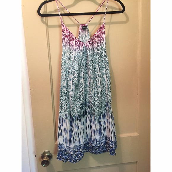 Criss- cross dress! 💕