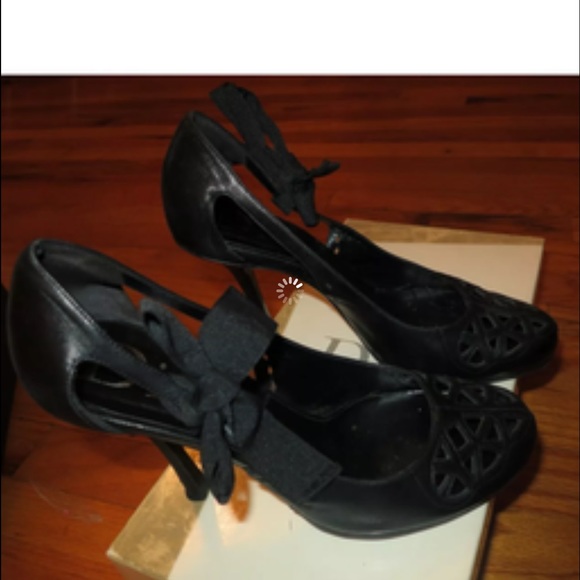 Christian Dior leather heels - Picture 2 of 3