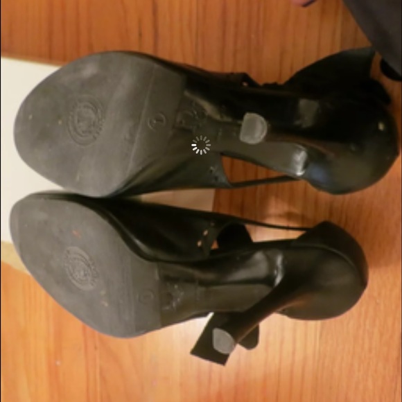 Christian Dior leather heels - Picture 3 of 3