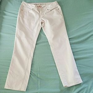 White ankle cut jeans