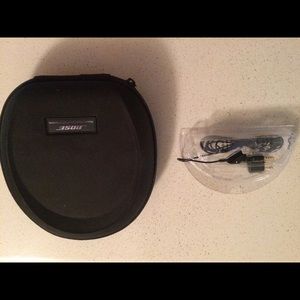 Bose Quiet Comfort 15 Noise Cancelling Headphones