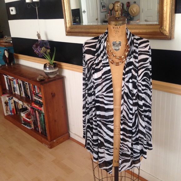 Calvin Klein sheer cardigan gone 5/5 make an OFFER