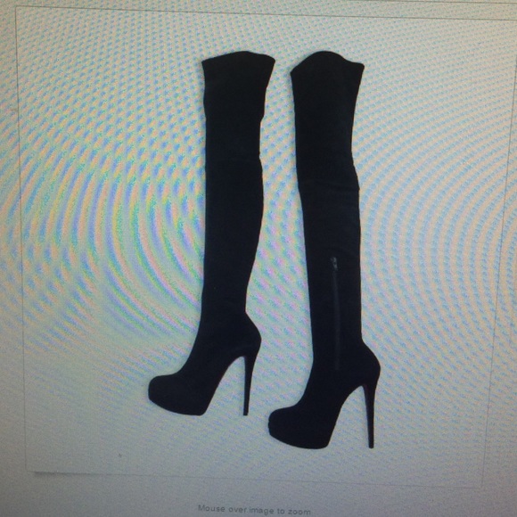 Suede boots - Picture 1 of 1