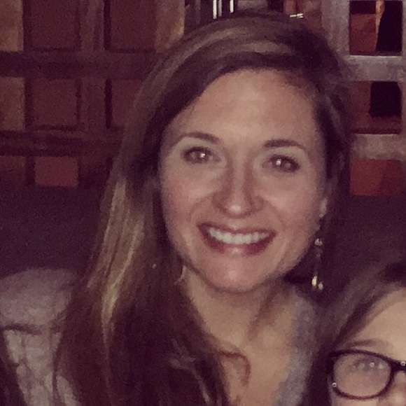 Meet your Posher, Shara