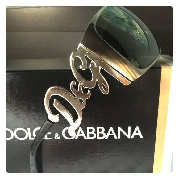 DOLCE & GABBANA sunglasses