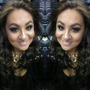 Meet your Posher, Chely