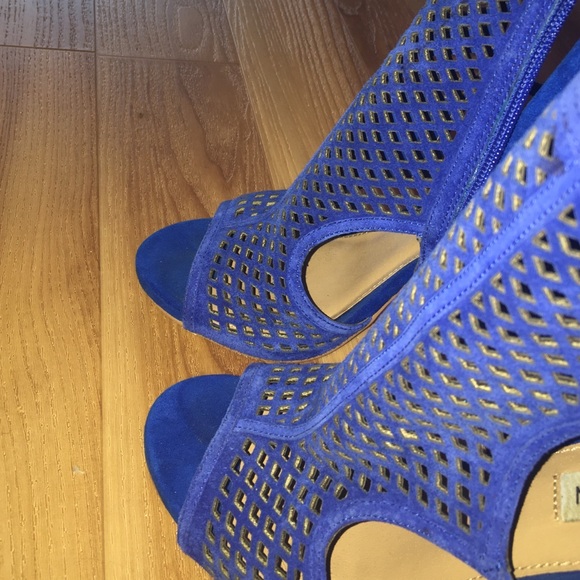 Steve Madden blue heels